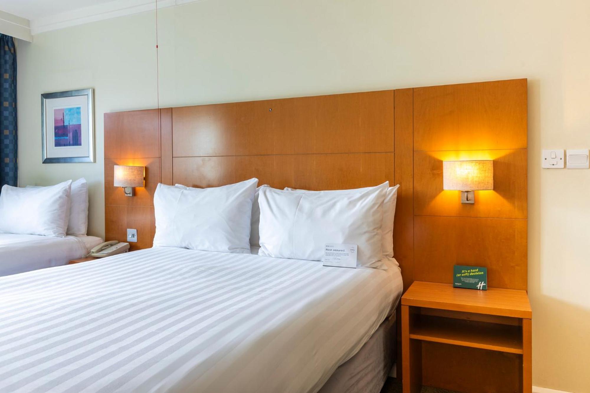 Holiday Inn Cardiff City By Ihg Экстерьер фото