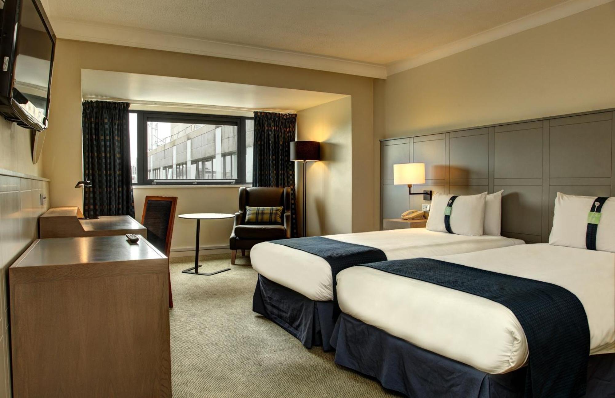 Holiday Inn Cardiff City By Ihg Экстерьер фото