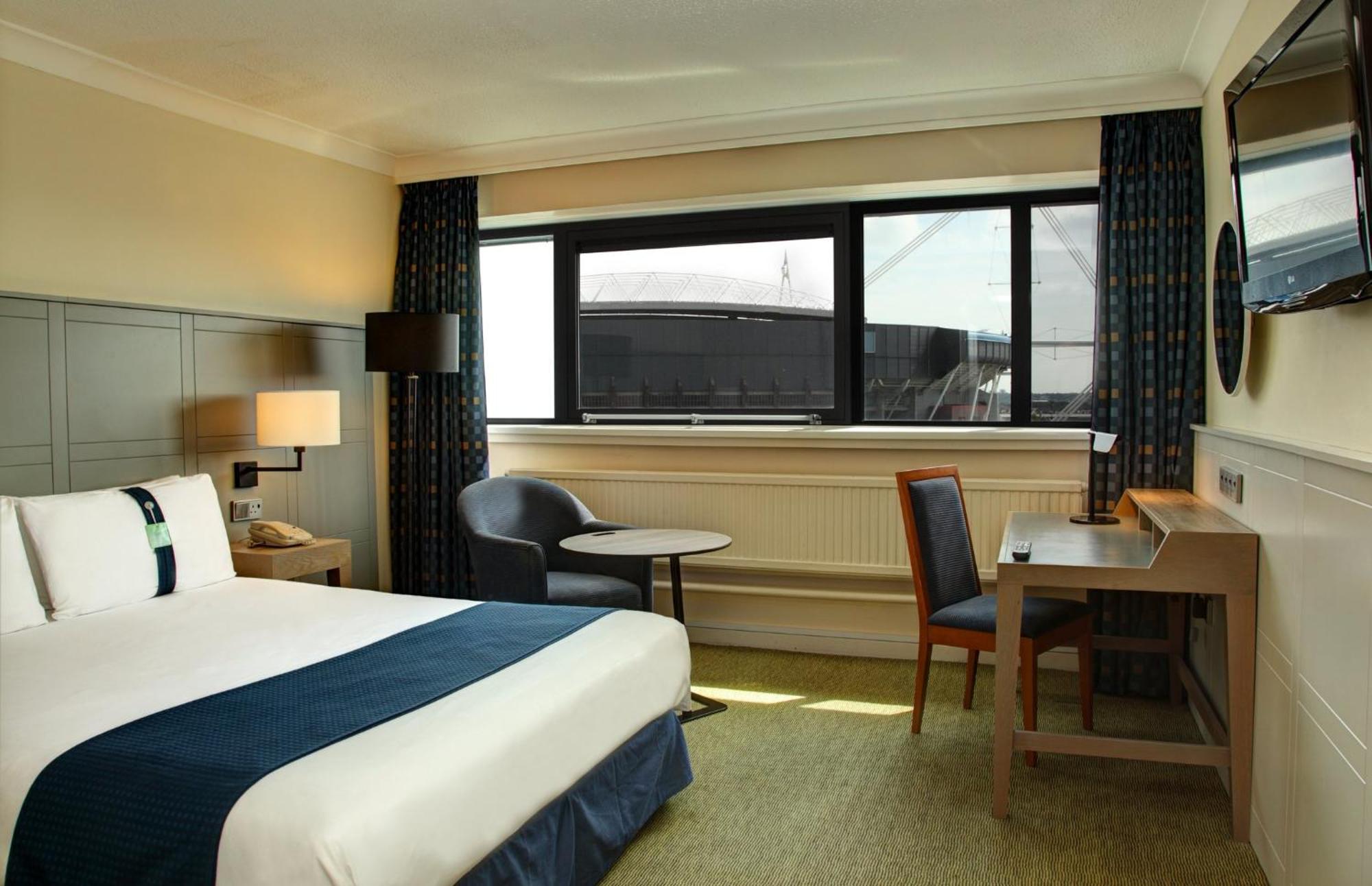 Holiday Inn Cardiff City By Ihg Экстерьер фото